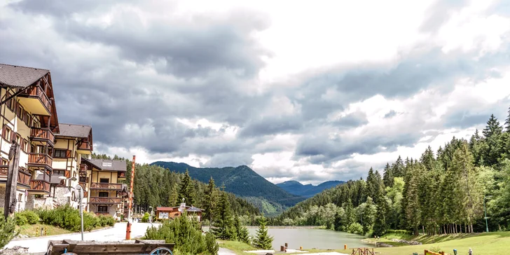 Pobyt s wellness priamo pri lanovke SKIPARK Malinô Brdo v hoteli Hrabovo**