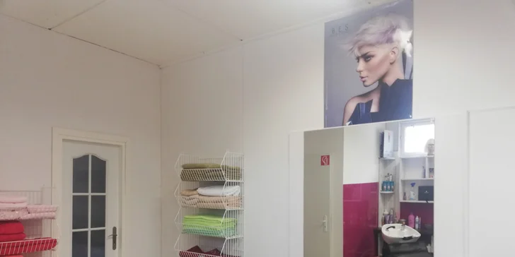 Kompletné kadernícke služby: strih, farba, melír, ombre alebo regenerácia