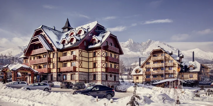 APLEND Hotel Kukučka**** s jedinečnou horskou architektúrou priamo pod Tatrami