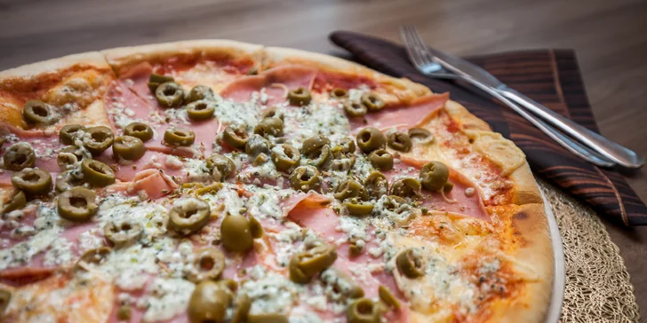 Pizza podľa vlastného výberu zo 7 druhov