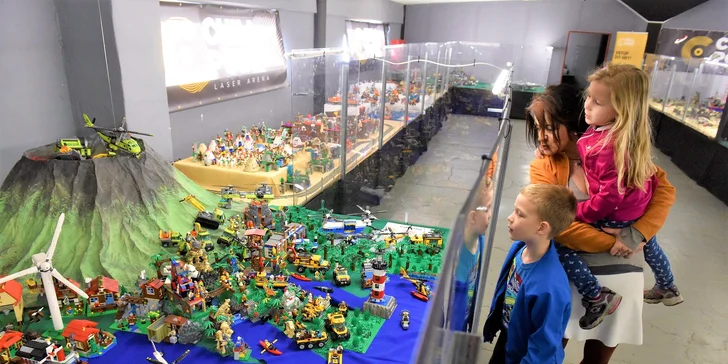 Vstupenka na LEGO výstavu WORLD OF BRICKS