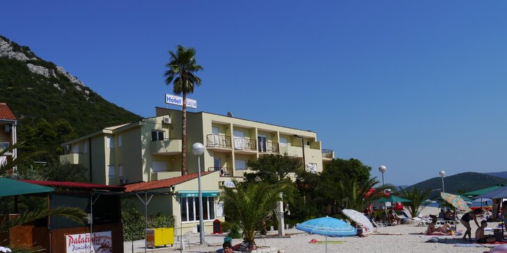 Rodinná dovolenka s dieťaťom do 11,99 rokov zadarmo - Hotel Plaža a jeho dependencia