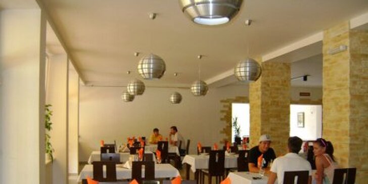 6 eur za romantickú večeru pre dvoch v reštaurácii Išľa v Prešove. Vyznajte svojmu partnerovi či partnerke lásku prostredníctvom romantickej večere vo dvojici, so zľavou 70%!