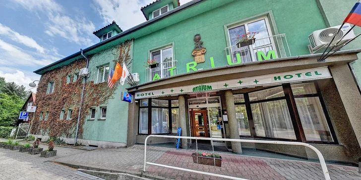 Komfortný pobyt vo Vyškove: elegantné izby, bohatá polpenzia a masáž