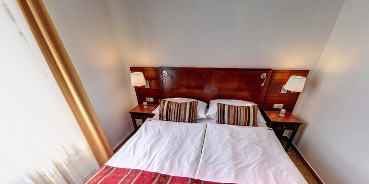 Komfortný pobyt vo Vyškove: elegantné izby, bohatá polpenzia a masáž