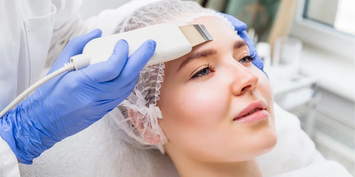 Refresh pleti ultrazvukom a rádiofrekvenciou – neinvazívny lifting tváre