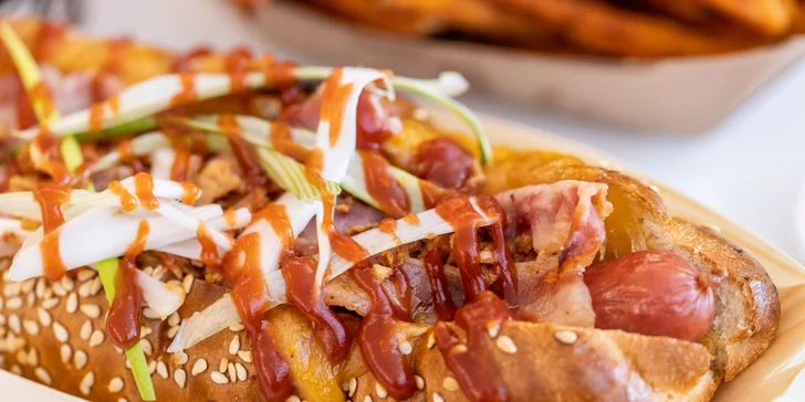 Dokonalé Hot Dogy od Chuck & Frida HOTDOGS
