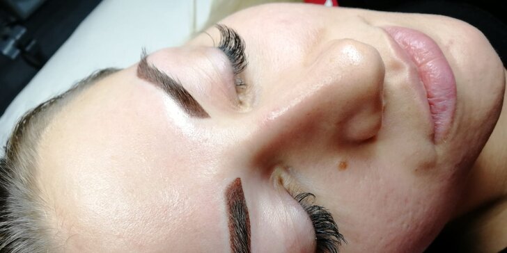 Permanentný make-up obočia či očných liniek v salóne MiAr