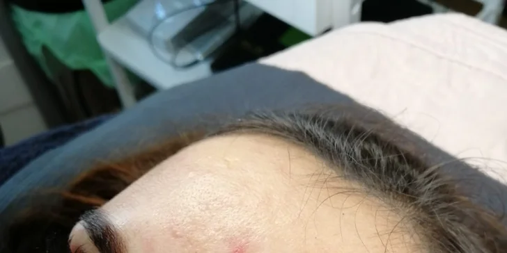 Permanentný make-up obočia či očných liniek v salóne MiAr