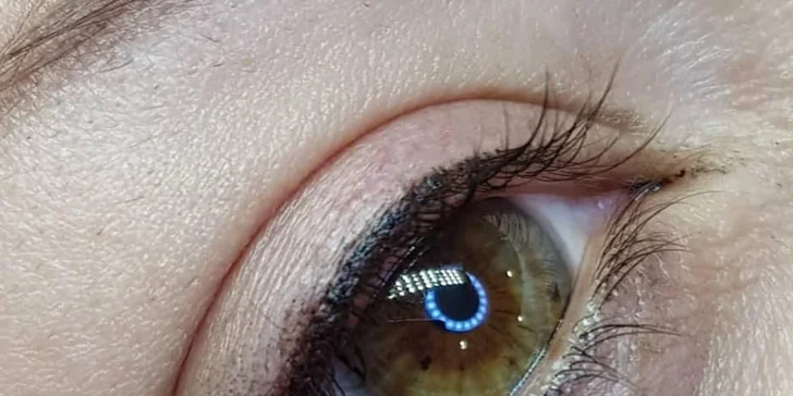 Permanentný make-up obočia či očných liniek v salóne MiAr