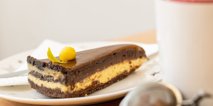 Doprajte si kvalitné domáce torty, zákusky a kávičku v Cukrárni Torty Adriana