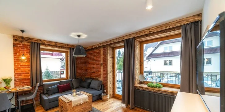 Pobyt v industriálnom apartmánovom hoteli s nádychom tradície priamo v centre mesta Zakopané