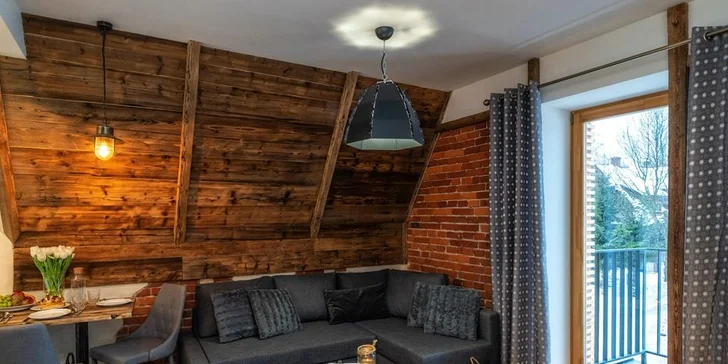 Pobyt v industriálnom apartmánovom hoteli s nádychom tradície priamo v centre mesta Zakopané