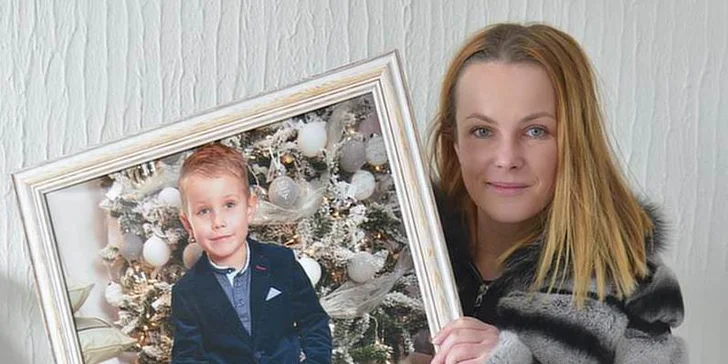 Rodinné fotenie v exteriéri aj s foto-obrazom v drevenom ráme
