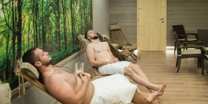 Vstup do sáun alebo privátna vírivka v SOHO1