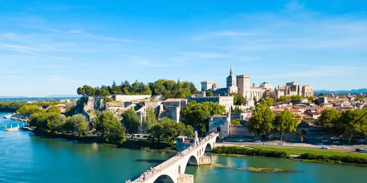 Kláštory a parfumy Provensálska - návšteva Azúrového pobrežia