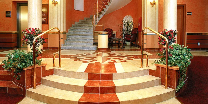 4* pobyt v centre Karlových Varov: ubytovanie s raňajkami alebo polpenziou až pre 3 osoby