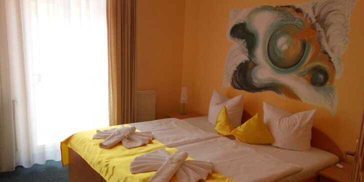 4* pobyt v centre Karlových Varov: ubytovanie s raňajkami alebo polpenziou až pre 3 osoby