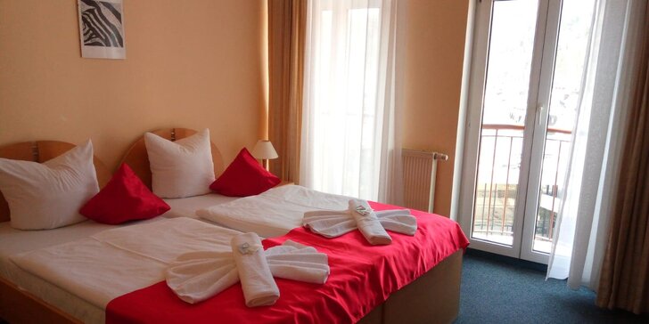 Oddych v Karlových Varoch: 4* hotel, polpenzia a vstup do wellness
