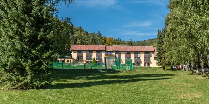 Pohoda-Jahoda: bláznivý tábor postavený úplne na hlavu!