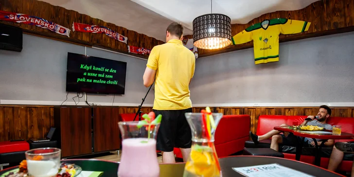 Užite si skvelú KARAOKE zábavu a zaspievajte si s partiou!