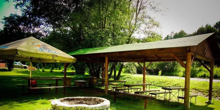 Pobyt s neobmedzeným vstupom do vonkajšieho bazéna v Hoteli Garden ***