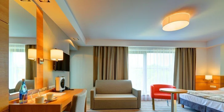 Hotel na brehu poľského mora s polpenziou, wellness zónou a procedúrami