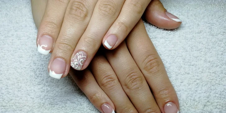 Gélové nechty, shellac alebo japonská manikúra