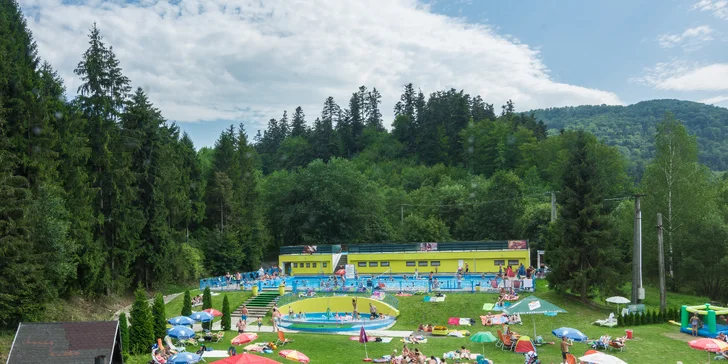 Pobyt s neobmedzeným vstupom do vonkajšieho bazéna v Hoteli Garden ***