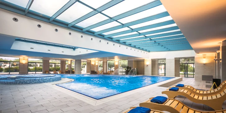 Luxusná dovolenka v 5* rezorte priamo na pláži: polpenzia, balkón, bazény