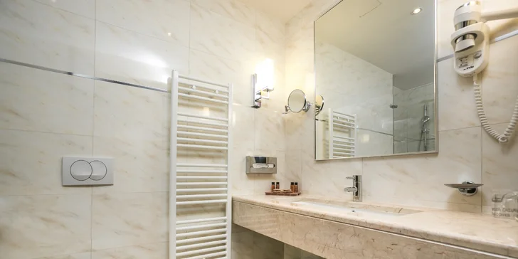 Luxusná dovolenka v 5* rezorte priamo na pláži: polpenzia, balkón, bazény