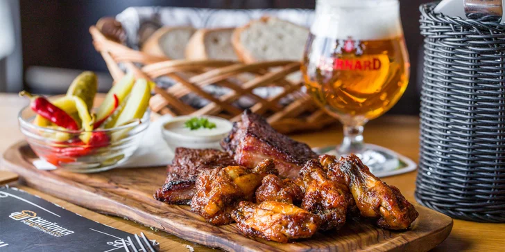 500 či 1000 g Grill mix s pivom Bernard v ružinovskej Chuťovke!