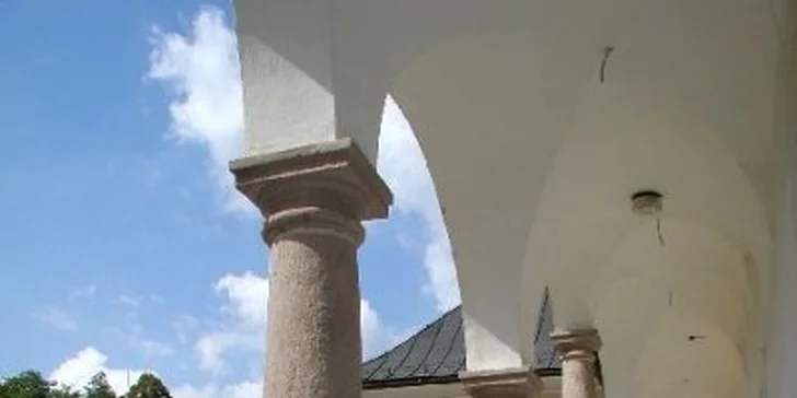 69 eur za trojdňový pobyt pre DVOCH v Penzióne Na Trojici v srdci Banskej Štiavnice. Romantika historického mestečka spojená s úžasnou lyžovačkou.