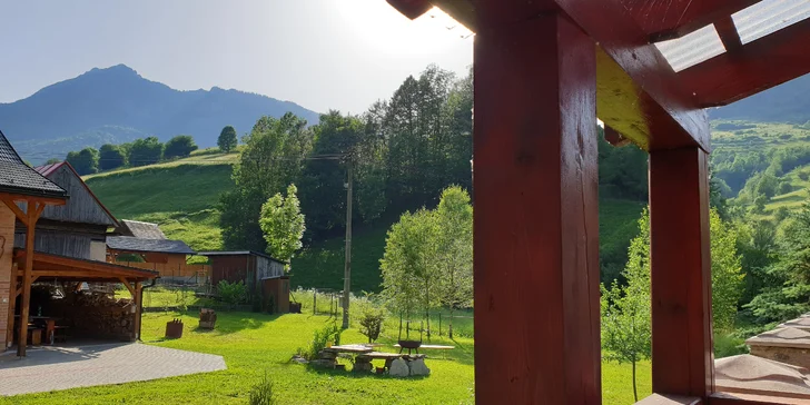 Pobyt v Zázrivskom dvore s polpenziou, privátnym mini wellness a výhľadom na Rozsutec