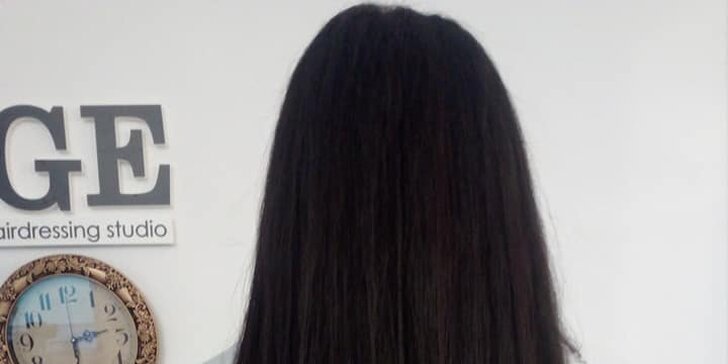 Predlžovanie vlasov či ošetrenie brazílskym keratínom