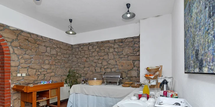 Dovolenka v Dalmácii: pobyt na chorvátskom ostrove Hvar pre páry a rodiny