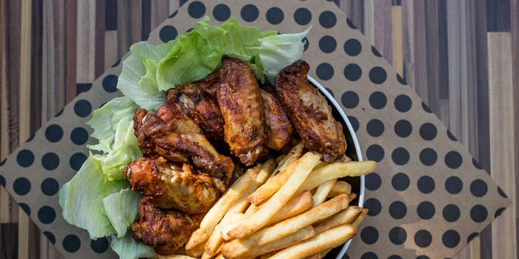Grilované rebrá, krídelká či celé kombo v Bajovita Bistro