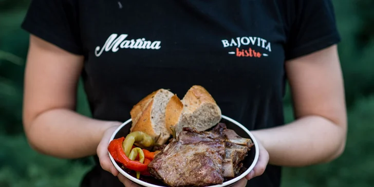 Grilované rebrá, krídelká či celé kombo v Bajovita Bistro