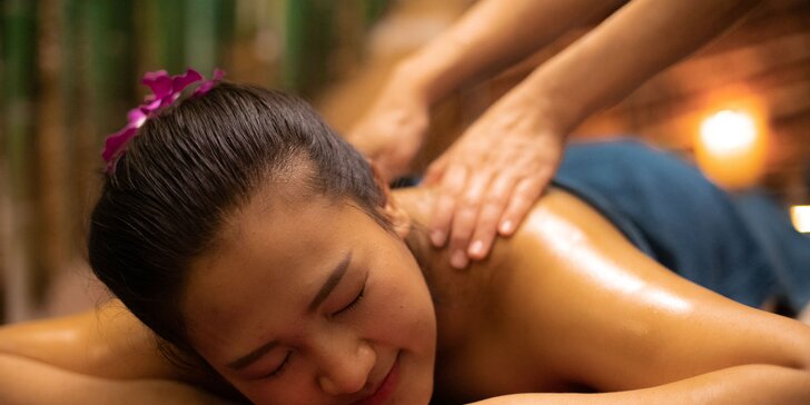Thajská masáž alebo masáž podľa výberu. Aj u vás doma!