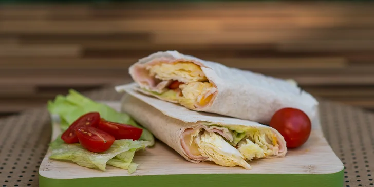 Káva, smoothie, koláč, kaiserka, či wrap? To všetko nájdete v Bajovita Bistro!