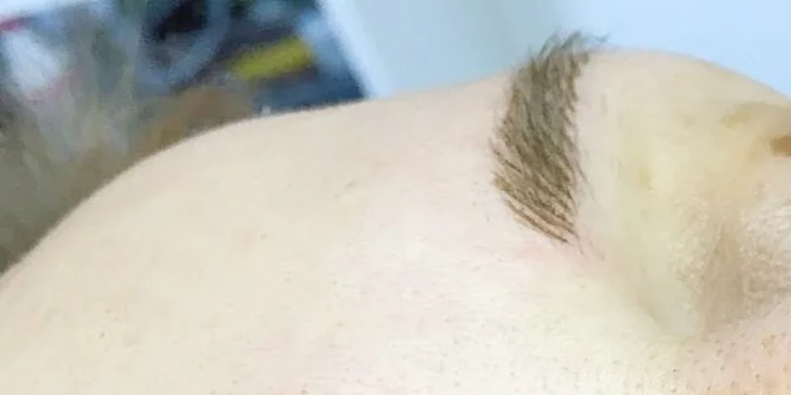 Vždy dokonale upravené obočie vďaka 3D microbladingu