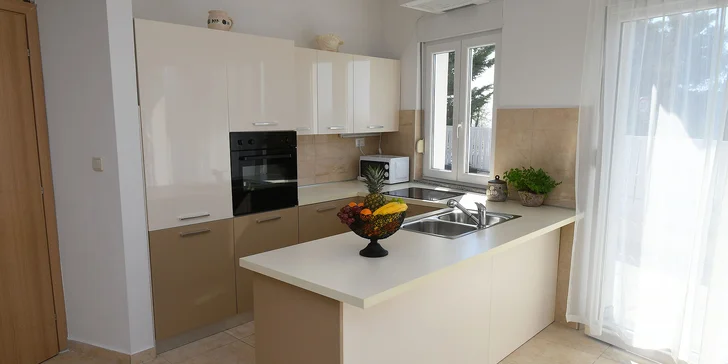 Dovolenka v Istrii v Chorvátsku: ubytovanie v modernom apartmáne s terasou
