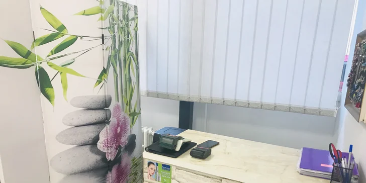 Hĺbkové čistenie pleti či masáž tváre a krku aj s úpravou obočia