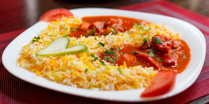 Chicken tikka masala alebo butter chicken s basmati ryžou