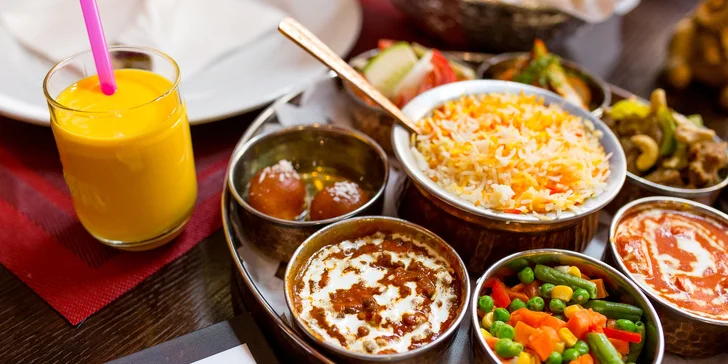 Vychutnajte si vo dvojici chutný vegetariánsky alebo Taj Mahal tanier