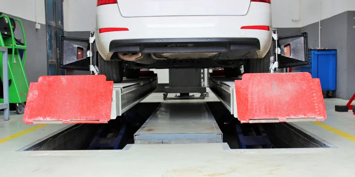 Dezinfekcia, servis a doplnenie klimatizácie, alebo 3D geometria vozidla