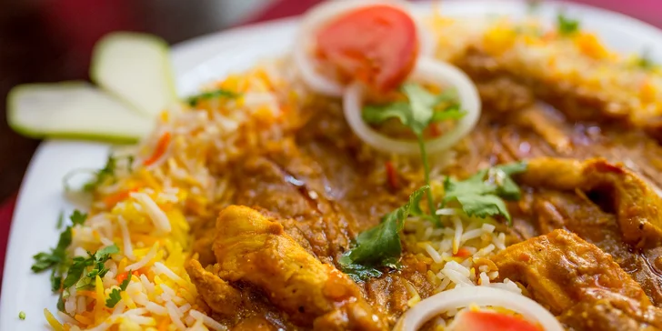 Chicken Curry s Basmati ryžou v centre Košíc - indickí kuchári aj obsluha