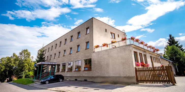 Pobyt v Liptovskom Jáne v Hoteli Poludnica* s raňajkami, zľavou do wellness a možnosťou ďalších aktivít