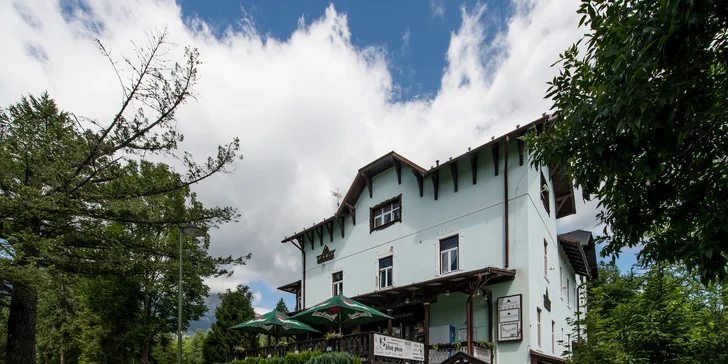 Štýlový historický Hotel Tatry*** v Tatranskej Lomnici