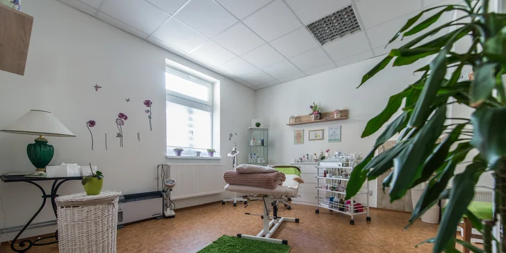 Hĺbkové čistenie pleti aj proti akné – skin scrubber alebo lifting s masážou